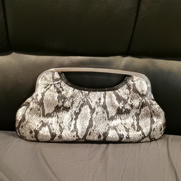 EXPRESS bling bling clutch - Picture 3 of 5